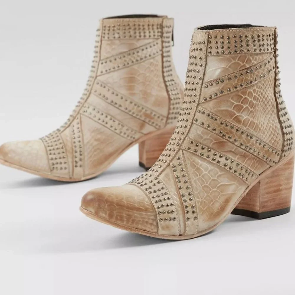 Freebird Nelle Leather Studded Ankle Boots - Picture 4 of 5